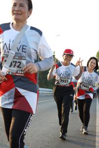 BIB: 7931, 7664
                            <button type="button" onclick="openModal(6388535)" class="btn btn-primary btn-sm float-right btn-popup" data-toggle="modal" data-target=".modal-high-quality">
                        <i class="fas fa-shopping-cart"></i> Add to Cart
                    </button>
                                            <button type="button" onclick="isThisMe(6388535, true)" class="btn btn-success btn-sm float-right btn-popup btn-isme hidden" data-toggle="tooltip" data-placement="bottom" title="นี่คือรูปของคุณใช่ไหม คลิกที่นี่เพื่อเอาเข้าอัลบั้ม">
                        <i class="fas fa-plus"></i> Add to album
                    </button>
                    <button type="button" onclick="isThisMe(6388535, false)" class="btn btn-warning btn-sm float-right btn-popup btn-isnotme hidden">
                        <i class="fas fa-ban"></i> Remove from album
                    </button>