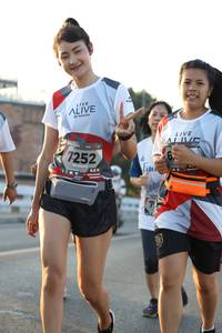 BIB: 7252
                            <button type="button" onclick="openModal(6388724)" class="btn btn-primary btn-sm float-right btn-popup" data-toggle="modal" data-target=".modal-high-quality">
                        <i class="fas fa-shopping-cart"></i> Add to Cart
                    </button>
                                            <button type="button" onclick="isThisMe(6388724, true)" class="btn btn-success btn-sm float-right btn-popup btn-isme hidden" data-toggle="tooltip" data-placement="bottom" title="นี่คือรูปของคุณใช่ไหม คลิกที่นี่เพื่อเอาเข้าอัลบั้ม">
                        <i class="fas fa-plus"></i> Add to album
                    </button>
                    <button type="button" onclick="isThisMe(6388724, false)" class="btn btn-warning btn-sm float-right btn-popup btn-isnotme hidden">
                        <i class="fas fa-ban"></i> Remove from album
                    </button>