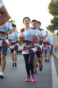 BIB: 7729, 134, 880, 3101
                            <button type="button" onclick="openModal(6385650)" class="btn btn-primary btn-sm float-right btn-popup" data-toggle="modal" data-target=".modal-high-quality">
                        <i class="fas fa-shopping-cart"></i> Add to Cart
                    </button>
                                            <button type="button" onclick="isThisMe(6385650, true)" class="btn btn-success btn-sm float-right btn-popup btn-isme hidden" data-toggle="tooltip" data-placement="bottom" title="นี่คือรูปของคุณใช่ไหม คลิกที่นี่เพื่อเอาเข้าอัลบั้ม">
                        <i class="fas fa-plus"></i> Add to album
                    </button>
                    <button type="button" onclick="isThisMe(6385650, false)" class="btn btn-warning btn-sm float-right btn-popup btn-isnotme hidden">
                        <i class="fas fa-ban"></i> Remove from album
                    </button>