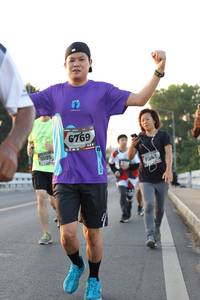 BIB: 6769, 095
                            <button type="button" onclick="openModal(6385232)" class="btn btn-primary btn-sm float-right btn-popup" data-toggle="modal" data-target=".modal-high-quality">
                        <i class="fas fa-shopping-cart"></i> Add to Cart
                    </button>
                                            <button type="button" onclick="isThisMe(6385232, true)" class="btn btn-success btn-sm float-right btn-popup btn-isme hidden" data-toggle="tooltip" data-placement="bottom" title="นี่คือรูปของคุณใช่ไหม คลิกที่นี่เพื่อเอาเข้าอัลบั้ม">
                        <i class="fas fa-plus"></i> Add to album
                    </button>
                    <button type="button" onclick="isThisMe(6385232, false)" class="btn btn-warning btn-sm float-right btn-popup btn-isnotme hidden">
                        <i class="fas fa-ban"></i> Remove from album
                    </button>