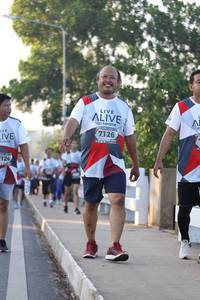 BIB: 7126, 124
                            <button type="button" onclick="openModal(6390301)" class="btn btn-primary btn-sm float-right btn-popup" data-toggle="modal" data-target=".modal-high-quality">
                        <i class="fas fa-shopping-cart"></i> Add to Cart
                    </button>
                                            <button type="button" onclick="isThisMe(6390301, true)" class="btn btn-success btn-sm float-right btn-popup btn-isme hidden" data-toggle="tooltip" data-placement="bottom" title="นี่คือรูปของคุณใช่ไหม คลิกที่นี่เพื่อเอาเข้าอัลบั้ม">
                        <i class="fas fa-plus"></i> Add to album
                    </button>
                    <button type="button" onclick="isThisMe(6390301, false)" class="btn btn-warning btn-sm float-right btn-popup btn-isnotme hidden">
                        <i class="fas fa-ban"></i> Remove from album
                    </button>