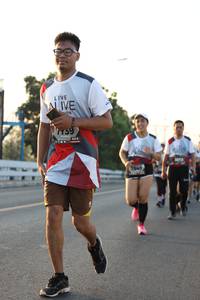 BIB: 7840
                            <button type="button" onclick="openModal(6387295)" class="btn btn-primary btn-sm float-right btn-popup" data-toggle="modal" data-target=".modal-high-quality">
                        <i class="fas fa-shopping-cart"></i> Add to Cart
                    </button>
                                            <button type="button" onclick="isThisMe(6387295, true)" class="btn btn-success btn-sm float-right btn-popup btn-isme hidden" data-toggle="tooltip" data-placement="bottom" title="นี่คือรูปของคุณใช่ไหม คลิกที่นี่เพื่อเอาเข้าอัลบั้ม">
                        <i class="fas fa-plus"></i> Add to album
                    </button>
                    <button type="button" onclick="isThisMe(6387295, false)" class="btn btn-warning btn-sm float-right btn-popup btn-isnotme hidden">
                        <i class="fas fa-ban"></i> Remove from album
                    </button>