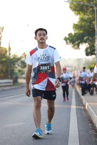 BIB: 2881, 122
                            <button type="button" onclick="openModal(6390321)" class="btn btn-primary btn-sm float-right btn-popup" data-toggle="modal" data-target=".modal-high-quality">
                        <i class="fas fa-shopping-cart"></i> Add to Cart
                    </button>
                                            <button type="button" onclick="isThisMe(6390321, true)" class="btn btn-success btn-sm float-right btn-popup btn-isme hidden" data-toggle="tooltip" data-placement="bottom" title="นี่คือรูปของคุณใช่ไหม คลิกที่นี่เพื่อเอาเข้าอัลบั้ม">
                        <i class="fas fa-plus"></i> Add to album
                    </button>
                    <button type="button" onclick="isThisMe(6390321, false)" class="btn btn-warning btn-sm float-right btn-popup btn-isnotme hidden">
                        <i class="fas fa-ban"></i> Remove from album
                    </button>