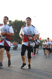 BIB: 3057, 3802, 074
                            <button type="button" onclick="openModal(6388673)" class="btn btn-primary btn-sm float-right btn-popup" data-toggle="modal" data-target=".modal-high-quality">
                        <i class="fas fa-shopping-cart"></i> Add to Cart
                    </button>
                                            <button type="button" onclick="isThisMe(6388673, true)" class="btn btn-success btn-sm float-right btn-popup btn-isme hidden" data-toggle="tooltip" data-placement="bottom" title="นี่คือรูปของคุณใช่ไหม คลิกที่นี่เพื่อเอาเข้าอัลบั้ม">
                        <i class="fas fa-plus"></i> Add to album
                    </button>
                    <button type="button" onclick="isThisMe(6388673, false)" class="btn btn-warning btn-sm float-right btn-popup btn-isnotme hidden">
                        <i class="fas fa-ban"></i> Remove from album
                    </button>