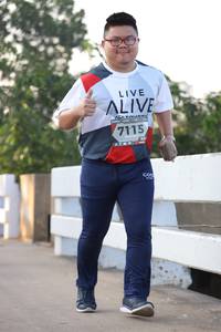 BIB: 7115
                            <button type="button" onclick="openModal(6390767)" class="btn btn-primary btn-sm float-right btn-popup" data-toggle="modal" data-target=".modal-high-quality">
                        <i class="fas fa-shopping-cart"></i> Add to Cart
                    </button>
                                            <button type="button" onclick="isThisMe(6390767, true)" class="btn btn-success btn-sm float-right btn-popup btn-isme hidden" data-toggle="tooltip" data-placement="bottom" title="นี่คือรูปของคุณใช่ไหม คลิกที่นี่เพื่อเอาเข้าอัลบั้ม">
                        <i class="fas fa-plus"></i> Add to album
                    </button>
                    <button type="button" onclick="isThisMe(6390767, false)" class="btn btn-warning btn-sm float-right btn-popup btn-isnotme hidden">
                        <i class="fas fa-ban"></i> Remove from album
                    </button>