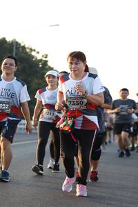 BIB: 7350, 032, 7211
                            <button type="button" onclick="openModal(6387691)" class="btn btn-primary btn-sm float-right btn-popup" data-toggle="modal" data-target=".modal-high-quality">
                        <i class="fas fa-shopping-cart"></i> Add to Cart
                    </button>
                                            <button type="button" onclick="isThisMe(6387691, true)" class="btn btn-success btn-sm float-right btn-popup btn-isme hidden" data-toggle="tooltip" data-placement="bottom" title="นี่คือรูปของคุณใช่ไหม คลิกที่นี่เพื่อเอาเข้าอัลบั้ม">
                        <i class="fas fa-plus"></i> Add to album
                    </button>
                    <button type="button" onclick="isThisMe(6387691, false)" class="btn btn-warning btn-sm float-right btn-popup btn-isnotme hidden">
                        <i class="fas fa-ban"></i> Remove from album
                    </button>