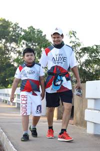 BIB: 656
                            <button type="button" onclick="openModal(6396040)" class="btn btn-primary btn-sm float-right btn-popup" data-toggle="modal" data-target=".modal-high-quality">
                        <i class="fas fa-shopping-cart"></i> Add to Cart
                    </button>
                                            <button type="button" onclick="isThisMe(6396040, true)" class="btn btn-success btn-sm float-right btn-popup btn-isme hidden" data-toggle="tooltip" data-placement="bottom" title="นี่คือรูปของคุณใช่ไหม คลิกที่นี่เพื่อเอาเข้าอัลบั้ม">
                        <i class="fas fa-plus"></i> Add to album
                    </button>
                    <button type="button" onclick="isThisMe(6396040, false)" class="btn btn-warning btn-sm float-right btn-popup btn-isnotme hidden">
                        <i class="fas fa-ban"></i> Remove from album
                    </button>