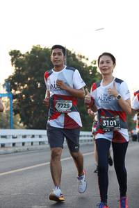 BIB: 7729, 3101
                            <button type="button" onclick="openModal(6385654)" class="btn btn-primary btn-sm float-right btn-popup" data-toggle="modal" data-target=".modal-high-quality">
                        <i class="fas fa-shopping-cart"></i> Add to Cart
                    </button>
                                            <button type="button" onclick="isThisMe(6385654, true)" class="btn btn-success btn-sm float-right btn-popup btn-isme hidden" data-toggle="tooltip" data-placement="bottom" title="นี่คือรูปของคุณใช่ไหม คลิกที่นี่เพื่อเอาเข้าอัลบั้ม">
                        <i class="fas fa-plus"></i> Add to album
                    </button>
                    <button type="button" onclick="isThisMe(6385654, false)" class="btn btn-warning btn-sm float-right btn-popup btn-isnotme hidden">
                        <i class="fas fa-ban"></i> Remove from album
                    </button>