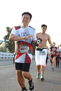 BIB: 6211, 7130
                            <button type="button" onclick="openModal(6388893)" class="btn btn-primary btn-sm float-right btn-popup" data-toggle="modal" data-target=".modal-high-quality">
                        <i class="fas fa-shopping-cart"></i> Add to Cart
                    </button>
                                            <button type="button" onclick="isThisMe(6388893, true)" class="btn btn-success btn-sm float-right btn-popup btn-isme hidden" data-toggle="tooltip" data-placement="bottom" title="นี่คือรูปของคุณใช่ไหม คลิกที่นี่เพื่อเอาเข้าอัลบั้ม">
                        <i class="fas fa-plus"></i> Add to album
                    </button>
                    <button type="button" onclick="isThisMe(6388893, false)" class="btn btn-warning btn-sm float-right btn-popup btn-isnotme hidden">
                        <i class="fas fa-ban"></i> Remove from album
                    </button>