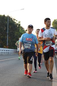 BIB: 6042, 7748
                            <button type="button" onclick="openModal(6387514)" class="btn btn-primary btn-sm float-right btn-popup" data-toggle="modal" data-target=".modal-high-quality">
                        <i class="fas fa-shopping-cart"></i> Add to Cart
                    </button>
                                            <button type="button" onclick="isThisMe(6387514, true)" class="btn btn-success btn-sm float-right btn-popup btn-isme hidden" data-toggle="tooltip" data-placement="bottom" title="นี่คือรูปของคุณใช่ไหม คลิกที่นี่เพื่อเอาเข้าอัลบั้ม">
                        <i class="fas fa-plus"></i> Add to album
                    </button>
                    <button type="button" onclick="isThisMe(6387514, false)" class="btn btn-warning btn-sm float-right btn-popup btn-isnotme hidden">
                        <i class="fas fa-ban"></i> Remove from album
                    </button>