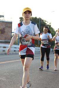 BIB: 6370
                            <button type="button" onclick="openModal(6389472)" class="btn btn-primary btn-sm float-right btn-popup" data-toggle="modal" data-target=".modal-high-quality">
                        <i class="fas fa-shopping-cart"></i> Add to Cart
                    </button>
                                            <button type="button" onclick="isThisMe(6389472, true)" class="btn btn-success btn-sm float-right btn-popup btn-isme hidden" data-toggle="tooltip" data-placement="bottom" title="นี่คือรูปของคุณใช่ไหม คลิกที่นี่เพื่อเอาเข้าอัลบั้ม">
                        <i class="fas fa-plus"></i> Add to album
                    </button>
                    <button type="button" onclick="isThisMe(6389472, false)" class="btn btn-warning btn-sm float-right btn-popup btn-isnotme hidden">
                        <i class="fas fa-ban"></i> Remove from album
                    </button>