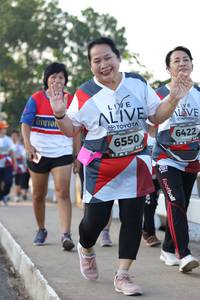 BIB: 6422, 6550
                            <button type="button" onclick="openModal(6390680)" class="btn btn-primary btn-sm float-right btn-popup" data-toggle="modal" data-target=".modal-high-quality">
                        <i class="fas fa-shopping-cart"></i> Add to Cart
                    </button>
                                            <button type="button" onclick="isThisMe(6390680, true)" class="btn btn-success btn-sm float-right btn-popup btn-isme hidden" data-toggle="tooltip" data-placement="bottom" title="นี่คือรูปของคุณใช่ไหม คลิกที่นี่เพื่อเอาเข้าอัลบั้ม">
                        <i class="fas fa-plus"></i> Add to album
                    </button>
                    <button type="button" onclick="isThisMe(6390680, false)" class="btn btn-warning btn-sm float-right btn-popup btn-isnotme hidden">
                        <i class="fas fa-ban"></i> Remove from album
                    </button>