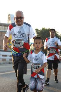 BIB: 6041, 7057, 6557
                            <button type="button" onclick="openModal(6389322)" class="btn btn-primary btn-sm float-right btn-popup" data-toggle="modal" data-target=".modal-high-quality">
                        <i class="fas fa-shopping-cart"></i> Add to Cart
                    </button>
                                            <button type="button" onclick="isThisMe(6389322, true)" class="btn btn-success btn-sm float-right btn-popup btn-isme hidden" data-toggle="tooltip" data-placement="bottom" title="นี่คือรูปของคุณใช่ไหม คลิกที่นี่เพื่อเอาเข้าอัลบั้ม">
                        <i class="fas fa-plus"></i> Add to album
                    </button>
                    <button type="button" onclick="isThisMe(6389322, false)" class="btn btn-warning btn-sm float-right btn-popup btn-isnotme hidden">
                        <i class="fas fa-ban"></i> Remove from album
                    </button>