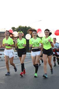 BIB: 3795
                            <button type="button" onclick="openModal(6385304)" class="btn btn-primary btn-sm float-right btn-popup" data-toggle="modal" data-target=".modal-high-quality">
                        <i class="fas fa-shopping-cart"></i> Add to Cart
                    </button>
                                            <button type="button" onclick="isThisMe(6385304, true)" class="btn btn-success btn-sm float-right btn-popup btn-isme hidden" data-toggle="tooltip" data-placement="bottom" title="นี่คือรูปของคุณใช่ไหม คลิกที่นี่เพื่อเอาเข้าอัลบั้ม">
                        <i class="fas fa-plus"></i> Add to album
                    </button>
                    <button type="button" onclick="isThisMe(6385304, false)" class="btn btn-warning btn-sm float-right btn-popup btn-isnotme hidden">
                        <i class="fas fa-ban"></i> Remove from album
                    </button>