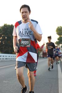 BIB: 3031, 128
                            <button type="button" onclick="openModal(6385689)" class="btn btn-primary btn-sm float-right btn-popup" data-toggle="modal" data-target=".modal-high-quality">
                        <i class="fas fa-shopping-cart"></i> Add to Cart
                    </button>
                                            <button type="button" onclick="isThisMe(6385689, true)" class="btn btn-success btn-sm float-right btn-popup btn-isme hidden" data-toggle="tooltip" data-placement="bottom" title="นี่คือรูปของคุณใช่ไหม คลิกที่นี่เพื่อเอาเข้าอัลบั้ม">
                        <i class="fas fa-plus"></i> Add to album
                    </button>
                    <button type="button" onclick="isThisMe(6385689, false)" class="btn btn-warning btn-sm float-right btn-popup btn-isnotme hidden">
                        <i class="fas fa-ban"></i> Remove from album
                    </button>