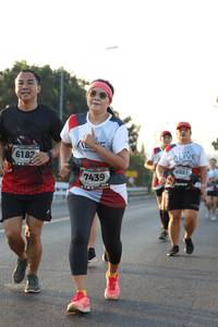 BIB: 6182, 6551, 7439
                            <button type="button" onclick="openModal(6388236)" class="btn btn-primary btn-sm float-right btn-popup" data-toggle="modal" data-target=".modal-high-quality">
                        <i class="fas fa-shopping-cart"></i> Add to Cart
                    </button>
                                            <button type="button" onclick="isThisMe(6388236, true)" class="btn btn-success btn-sm float-right btn-popup btn-isme hidden" data-toggle="tooltip" data-placement="bottom" title="นี่คือรูปของคุณใช่ไหม คลิกที่นี่เพื่อเอาเข้าอัลบั้ม">
                        <i class="fas fa-plus"></i> Add to album
                    </button>
                    <button type="button" onclick="isThisMe(6388236, false)" class="btn btn-warning btn-sm float-right btn-popup btn-isnotme hidden">
                        <i class="fas fa-ban"></i> Remove from album
                    </button>