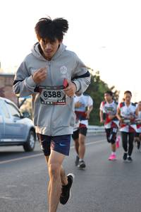 BIB: 6388
                            <button type="button" onclick="openModal(6385567)" class="btn btn-primary btn-sm float-right btn-popup" data-toggle="modal" data-target=".modal-high-quality">
                        <i class="fas fa-shopping-cart"></i> Add to Cart
                    </button>
                                            <button type="button" onclick="isThisMe(6385567, true)" class="btn btn-success btn-sm float-right btn-popup btn-isme hidden" data-toggle="tooltip" data-placement="bottom" title="นี่คือรูปของคุณใช่ไหม คลิกที่นี่เพื่อเอาเข้าอัลบั้ม">
                        <i class="fas fa-plus"></i> Add to album
                    </button>
                    <button type="button" onclick="isThisMe(6385567, false)" class="btn btn-warning btn-sm float-right btn-popup btn-isnotme hidden">
                        <i class="fas fa-ban"></i> Remove from album
                    </button>