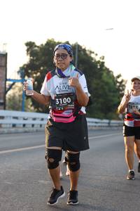 BIB: 3100, 128, 783
                            <button type="button" onclick="openModal(6387646)" class="btn btn-primary btn-sm float-right btn-popup" data-toggle="modal" data-target=".modal-high-quality">
                        <i class="fas fa-shopping-cart"></i> Add to Cart
                    </button>
                                            <button type="button" onclick="isThisMe(6387646, true)" class="btn btn-success btn-sm float-right btn-popup btn-isme hidden" data-toggle="tooltip" data-placement="bottom" title="นี่คือรูปของคุณใช่ไหม คลิกที่นี่เพื่อเอาเข้าอัลบั้ม">
                        <i class="fas fa-plus"></i> Add to album
                    </button>
                    <button type="button" onclick="isThisMe(6387646, false)" class="btn btn-warning btn-sm float-right btn-popup btn-isnotme hidden">
                        <i class="fas fa-ban"></i> Remove from album
                    </button>