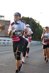 BIB: 3100, 299, 128, 783
                            <button type="button" onclick="openModal(6387650)" class="btn btn-primary btn-sm float-right btn-popup" data-toggle="modal" data-target=".modal-high-quality">
                        <i class="fas fa-shopping-cart"></i> Add to Cart
                    </button>
                                            <button type="button" onclick="isThisMe(6387650, true)" class="btn btn-success btn-sm float-right btn-popup btn-isme hidden" data-toggle="tooltip" data-placement="bottom" title="นี่คือรูปของคุณใช่ไหม คลิกที่นี่เพื่อเอาเข้าอัลบั้ม">
                        <i class="fas fa-plus"></i> Add to album
                    </button>
                    <button type="button" onclick="isThisMe(6387650, false)" class="btn btn-warning btn-sm float-right btn-popup btn-isnotme hidden">
                        <i class="fas fa-ban"></i> Remove from album
                    </button>