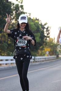 BIB: 6910
                            <button type="button" onclick="openModal(6390878)" class="btn btn-primary btn-sm float-right btn-popup" data-toggle="modal" data-target=".modal-high-quality">
                        <i class="fas fa-shopping-cart"></i> Add to Cart
                    </button>
                                            <button type="button" onclick="isThisMe(6390878, true)" class="btn btn-success btn-sm float-right btn-popup btn-isme hidden" data-toggle="tooltip" data-placement="bottom" title="นี่คือรูปของคุณใช่ไหม คลิกที่นี่เพื่อเอาเข้าอัลบั้ม">
                        <i class="fas fa-plus"></i> Add to album
                    </button>
                    <button type="button" onclick="isThisMe(6390878, false)" class="btn btn-warning btn-sm float-right btn-popup btn-isnotme hidden">
                        <i class="fas fa-ban"></i> Remove from album
                    </button>