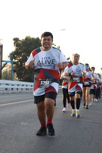 BIB: 3029, 3792
                            <button type="button" onclick="openModal(6387653)" class="btn btn-primary btn-sm float-right btn-popup" data-toggle="modal" data-target=".modal-high-quality">
                        <i class="fas fa-shopping-cart"></i> Add to Cart
                    </button>
                                            <button type="button" onclick="isThisMe(6387653, true)" class="btn btn-success btn-sm float-right btn-popup btn-isme hidden" data-toggle="tooltip" data-placement="bottom" title="นี่คือรูปของคุณใช่ไหม คลิกที่นี่เพื่อเอาเข้าอัลบั้ม">
                        <i class="fas fa-plus"></i> Add to album
                    </button>
                    <button type="button" onclick="isThisMe(6387653, false)" class="btn btn-warning btn-sm float-right btn-popup btn-isnotme hidden">
                        <i class="fas fa-ban"></i> Remove from album
                    </button>