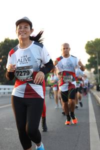 BIB: 7279, 7710
                            <button type="button" onclick="openModal(6385618)" class="btn btn-primary btn-sm float-right btn-popup" data-toggle="modal" data-target=".modal-high-quality">
                        <i class="fas fa-shopping-cart"></i> Add to Cart
                    </button>
                                            <button type="button" onclick="isThisMe(6385618, true)" class="btn btn-success btn-sm float-right btn-popup btn-isme hidden" data-toggle="tooltip" data-placement="bottom" title="นี่คือรูปของคุณใช่ไหม คลิกที่นี่เพื่อเอาเข้าอัลบั้ม">
                        <i class="fas fa-plus"></i> Add to album
                    </button>
                    <button type="button" onclick="isThisMe(6385618, false)" class="btn btn-warning btn-sm float-right btn-popup btn-isnotme hidden">
                        <i class="fas fa-ban"></i> Remove from album
                    </button>