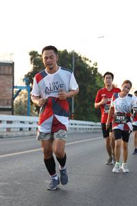 BIB: 3872
                            <button type="button" onclick="openModal(6385352)" class="btn btn-primary btn-sm float-right btn-popup" data-toggle="modal" data-target=".modal-high-quality">
                        <i class="fas fa-shopping-cart"></i> Add to Cart
                    </button>
                                            <button type="button" onclick="isThisMe(6385352, true)" class="btn btn-success btn-sm float-right btn-popup btn-isme hidden" data-toggle="tooltip" data-placement="bottom" title="นี่คือรูปของคุณใช่ไหม คลิกที่นี่เพื่อเอาเข้าอัลบั้ม">
                        <i class="fas fa-plus"></i> Add to album
                    </button>
                    <button type="button" onclick="isThisMe(6385352, false)" class="btn btn-warning btn-sm float-right btn-popup btn-isnotme hidden">
                        <i class="fas fa-ban"></i> Remove from album
                    </button>