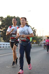 BIB: 2002
                            <button type="button" onclick="openModal(6386703)" class="btn btn-primary btn-sm float-right btn-popup" data-toggle="modal" data-target=".modal-high-quality">
                        <i class="fas fa-shopping-cart"></i> Add to Cart
                    </button>
                                            <button type="button" onclick="isThisMe(6386703, true)" class="btn btn-success btn-sm float-right btn-popup btn-isme hidden" data-toggle="tooltip" data-placement="bottom" title="นี่คือรูปของคุณใช่ไหม คลิกที่นี่เพื่อเอาเข้าอัลบั้ม">
                        <i class="fas fa-plus"></i> Add to album
                    </button>
                    <button type="button" onclick="isThisMe(6386703, false)" class="btn btn-warning btn-sm float-right btn-popup btn-isnotme hidden">
                        <i class="fas fa-ban"></i> Remove from album
                    </button>