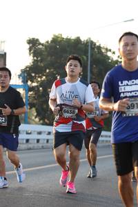 BIB: 391, 6638, 0825
                            <button type="button" onclick="openModal(6388227)" class="btn btn-primary btn-sm float-right btn-popup" data-toggle="modal" data-target=".modal-high-quality">
                        <i class="fas fa-shopping-cart"></i> Add to Cart
                    </button>
                                            <button type="button" onclick="isThisMe(6388227, true)" class="btn btn-success btn-sm float-right btn-popup btn-isme hidden" data-toggle="tooltip" data-placement="bottom" title="นี่คือรูปของคุณใช่ไหม คลิกที่นี่เพื่อเอาเข้าอัลบั้ม">
                        <i class="fas fa-plus"></i> Add to album
                    </button>
                    <button type="button" onclick="isThisMe(6388227, false)" class="btn btn-warning btn-sm float-right btn-popup btn-isnotme hidden">
                        <i class="fas fa-ban"></i> Remove from album
                    </button>