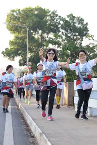 BIB: 7376, 501, 900, 7050
                            <button type="button" onclick="openModal(6391092)" class="btn btn-primary btn-sm float-right btn-popup" data-toggle="modal" data-target=".modal-high-quality">
                        <i class="fas fa-shopping-cart"></i> Add to Cart
                    </button>
                                            <button type="button" onclick="isThisMe(6391092, true)" class="btn btn-success btn-sm float-right btn-popup btn-isme hidden" data-toggle="tooltip" data-placement="bottom" title="นี่คือรูปของคุณใช่ไหม คลิกที่นี่เพื่อเอาเข้าอัลบั้ม">
                        <i class="fas fa-plus"></i> Add to album
                    </button>
                    <button type="button" onclick="isThisMe(6391092, false)" class="btn btn-warning btn-sm float-right btn-popup btn-isnotme hidden">
                        <i class="fas fa-ban"></i> Remove from album
                    </button>