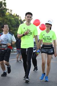 BIB: 2067
                            <button type="button" onclick="openModal(6389873)" class="btn btn-primary btn-sm float-right btn-popup" data-toggle="modal" data-target=".modal-high-quality">
                        <i class="fas fa-shopping-cart"></i> Add to Cart
                    </button>
                                            <button type="button" onclick="isThisMe(6389873, true)" class="btn btn-success btn-sm float-right btn-popup btn-isme hidden" data-toggle="tooltip" data-placement="bottom" title="นี่คือรูปของคุณใช่ไหม คลิกที่นี่เพื่อเอาเข้าอัลบั้ม">
                        <i class="fas fa-plus"></i> Add to album
                    </button>
                    <button type="button" onclick="isThisMe(6389873, false)" class="btn btn-warning btn-sm float-right btn-popup btn-isnotme hidden">
                        <i class="fas fa-ban"></i> Remove from album
                    </button>