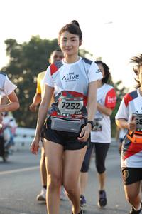 BIB: 7252
                            <button type="button" onclick="openModal(6388715)" class="btn btn-primary btn-sm float-right btn-popup" data-toggle="modal" data-target=".modal-high-quality">
                        <i class="fas fa-shopping-cart"></i> Add to Cart
                    </button>
                                            <button type="button" onclick="isThisMe(6388715, true)" class="btn btn-success btn-sm float-right btn-popup btn-isme hidden" data-toggle="tooltip" data-placement="bottom" title="นี่คือรูปของคุณใช่ไหม คลิกที่นี่เพื่อเอาเข้าอัลบั้ม">
                        <i class="fas fa-plus"></i> Add to album
                    </button>
                    <button type="button" onclick="isThisMe(6388715, false)" class="btn btn-warning btn-sm float-right btn-popup btn-isnotme hidden">
                        <i class="fas fa-ban"></i> Remove from album
                    </button>