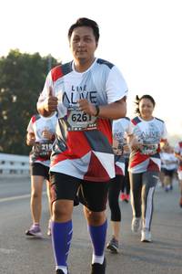 BIB: 626, 219, 7963
                            <button type="button" onclick="openModal(6388478)" class="btn btn-primary btn-sm float-right btn-popup" data-toggle="modal" data-target=".modal-high-quality">
                        <i class="fas fa-shopping-cart"></i> Add to Cart
                    </button>
                                            <button type="button" onclick="isThisMe(6388478, true)" class="btn btn-success btn-sm float-right btn-popup btn-isme hidden" data-toggle="tooltip" data-placement="bottom" title="นี่คือรูปของคุณใช่ไหม คลิกที่นี่เพื่อเอาเข้าอัลบั้ม">
                        <i class="fas fa-plus"></i> Add to album
                    </button>
                    <button type="button" onclick="isThisMe(6388478, false)" class="btn btn-warning btn-sm float-right btn-popup btn-isnotme hidden">
                        <i class="fas fa-ban"></i> Remove from album
                    </button>