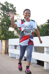 BIB: 7337
                            <button type="button" onclick="openModal(6390774)" class="btn btn-primary btn-sm float-right btn-popup" data-toggle="modal" data-target=".modal-high-quality">
                        <i class="fas fa-shopping-cart"></i> Add to Cart
                    </button>
                                            <button type="button" onclick="isThisMe(6390774, true)" class="btn btn-success btn-sm float-right btn-popup btn-isme hidden" data-toggle="tooltip" data-placement="bottom" title="นี่คือรูปของคุณใช่ไหม คลิกที่นี่เพื่อเอาเข้าอัลบั้ม">
                        <i class="fas fa-plus"></i> Add to album
                    </button>
                    <button type="button" onclick="isThisMe(6390774, false)" class="btn btn-warning btn-sm float-right btn-popup btn-isnotme hidden">
                        <i class="fas fa-ban"></i> Remove from album
                    </button>