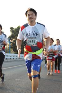 BIB: 6218
                            <button type="button" onclick="openModal(6388032)" class="btn btn-primary btn-sm float-right btn-popup" data-toggle="modal" data-target=".modal-high-quality">
                        <i class="fas fa-shopping-cart"></i> Add to Cart
                    </button>
                                            <button type="button" onclick="isThisMe(6388032, true)" class="btn btn-success btn-sm float-right btn-popup btn-isme hidden" data-toggle="tooltip" data-placement="bottom" title="นี่คือรูปของคุณใช่ไหม คลิกที่นี่เพื่อเอาเข้าอัลบั้ม">
                        <i class="fas fa-plus"></i> Add to album
                    </button>
                    <button type="button" onclick="isThisMe(6388032, false)" class="btn btn-warning btn-sm float-right btn-popup btn-isnotme hidden">
                        <i class="fas fa-ban"></i> Remove from album
                    </button>