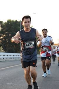 BIB: 6333, 3704
                            <button type="button" onclick="openModal(6385381)" class="btn btn-primary btn-sm float-right btn-popup" data-toggle="modal" data-target=".modal-high-quality">
                        <i class="fas fa-shopping-cart"></i> Add to Cart
                    </button>
                                            <button type="button" onclick="isThisMe(6385381, true)" class="btn btn-success btn-sm float-right btn-popup btn-isme hidden" data-toggle="tooltip" data-placement="bottom" title="นี่คือรูปของคุณใช่ไหม คลิกที่นี่เพื่อเอาเข้าอัลบั้ม">
                        <i class="fas fa-plus"></i> Add to album
                    </button>
                    <button type="button" onclick="isThisMe(6385381, false)" class="btn btn-warning btn-sm float-right btn-popup btn-isnotme hidden">
                        <i class="fas fa-ban"></i> Remove from album
                    </button>