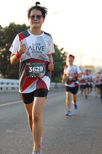 BIB: 3629, 128
                            <button type="button" onclick="openModal(6386961)" class="btn btn-primary btn-sm float-right btn-popup" data-toggle="modal" data-target=".modal-high-quality">
                        <i class="fas fa-shopping-cart"></i> Add to Cart
                    </button>
                                            <button type="button" onclick="isThisMe(6386961, true)" class="btn btn-success btn-sm float-right btn-popup btn-isme hidden" data-toggle="tooltip" data-placement="bottom" title="นี่คือรูปของคุณใช่ไหม คลิกที่นี่เพื่อเอาเข้าอัลบั้ม">
                        <i class="fas fa-plus"></i> Add to album
                    </button>
                    <button type="button" onclick="isThisMe(6386961, false)" class="btn btn-warning btn-sm float-right btn-popup btn-isnotme hidden">
                        <i class="fas fa-ban"></i> Remove from album
                    </button>