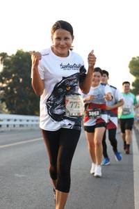 BIB: 775, 3862
                            <button type="button" onclick="openModal(6385891)" class="btn btn-primary btn-sm float-right btn-popup" data-toggle="modal" data-target=".modal-high-quality">
                        <i class="fas fa-shopping-cart"></i> Add to Cart
                    </button>
                                            <button type="button" onclick="isThisMe(6385891, true)" class="btn btn-success btn-sm float-right btn-popup btn-isme hidden" data-toggle="tooltip" data-placement="bottom" title="นี่คือรูปของคุณใช่ไหม คลิกที่นี่เพื่อเอาเข้าอัลบั้ม">
                        <i class="fas fa-plus"></i> Add to album
                    </button>
                    <button type="button" onclick="isThisMe(6385891, false)" class="btn btn-warning btn-sm float-right btn-popup btn-isnotme hidden">
                        <i class="fas fa-ban"></i> Remove from album
                    </button>