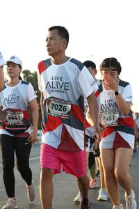 BIB: 7026, 6441, 451
                            <button type="button" onclick="openModal(6387817)" class="btn btn-primary btn-sm float-right btn-popup" data-toggle="modal" data-target=".modal-high-quality">
                        <i class="fas fa-shopping-cart"></i> Add to Cart
                    </button>
                                            <button type="button" onclick="isThisMe(6387817, true)" class="btn btn-success btn-sm float-right btn-popup btn-isme hidden" data-toggle="tooltip" data-placement="bottom" title="นี่คือรูปของคุณใช่ไหม คลิกที่นี่เพื่อเอาเข้าอัลบั้ม">
                        <i class="fas fa-plus"></i> Add to album
                    </button>
                    <button type="button" onclick="isThisMe(6387817, false)" class="btn btn-warning btn-sm float-right btn-popup btn-isnotme hidden">
                        <i class="fas fa-ban"></i> Remove from album
                    </button>