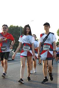 BIB: 6850, 7202, 3050
                            <button type="button" onclick="openModal(6389375)" class="btn btn-primary btn-sm float-right btn-popup" data-toggle="modal" data-target=".modal-high-quality">
                        <i class="fas fa-shopping-cart"></i> Add to Cart
                    </button>
                                            <button type="button" onclick="isThisMe(6389375, true)" class="btn btn-success btn-sm float-right btn-popup btn-isme hidden" data-toggle="tooltip" data-placement="bottom" title="นี่คือรูปของคุณใช่ไหม คลิกที่นี่เพื่อเอาเข้าอัลบั้ม">
                        <i class="fas fa-plus"></i> Add to album
                    </button>
                    <button type="button" onclick="isThisMe(6389375, false)" class="btn btn-warning btn-sm float-right btn-popup btn-isnotme hidden">
                        <i class="fas fa-ban"></i> Remove from album
                    </button>