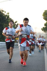 BIB: 3729, 3704
                            <button type="button" onclick="openModal(6385373)" class="btn btn-primary btn-sm float-right btn-popup" data-toggle="modal" data-target=".modal-high-quality">
                        <i class="fas fa-shopping-cart"></i> Add to Cart
                    </button>
                                            <button type="button" onclick="isThisMe(6385373, true)" class="btn btn-success btn-sm float-right btn-popup btn-isme hidden" data-toggle="tooltip" data-placement="bottom" title="นี่คือรูปของคุณใช่ไหม คลิกที่นี่เพื่อเอาเข้าอัลบั้ม">
                        <i class="fas fa-plus"></i> Add to album
                    </button>
                    <button type="button" onclick="isThisMe(6385373, false)" class="btn btn-warning btn-sm float-right btn-popup btn-isnotme hidden">
                        <i class="fas fa-ban"></i> Remove from album
                    </button>