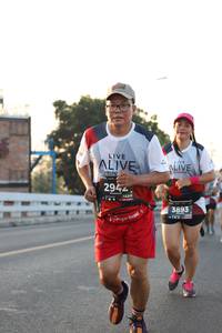 BIB: 294, 128, 3893
                            <button type="button" onclick="openModal(6386281)" class="btn btn-primary btn-sm float-right btn-popup" data-toggle="modal" data-target=".modal-high-quality">
                        <i class="fas fa-shopping-cart"></i> Add to Cart
                    </button>
                                            <button type="button" onclick="isThisMe(6386281, true)" class="btn btn-success btn-sm float-right btn-popup btn-isme hidden" data-toggle="tooltip" data-placement="bottom" title="นี่คือรูปของคุณใช่ไหม คลิกที่นี่เพื่อเอาเข้าอัลบั้ม">
                        <i class="fas fa-plus"></i> Add to album
                    </button>
                    <button type="button" onclick="isThisMe(6386281, false)" class="btn btn-warning btn-sm float-right btn-popup btn-isnotme hidden">
                        <i class="fas fa-ban"></i> Remove from album
                    </button>