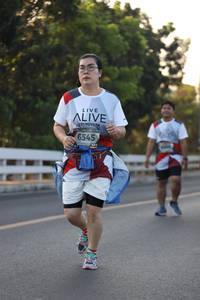 BIB: 6545
                            <button type="button" onclick="openModal(6389785)" class="btn btn-primary btn-sm float-right btn-popup" data-toggle="modal" data-target=".modal-high-quality">
                        <i class="fas fa-shopping-cart"></i> Add to Cart
                    </button>
                                            <button type="button" onclick="isThisMe(6389785, true)" class="btn btn-success btn-sm float-right btn-popup btn-isme hidden" data-toggle="tooltip" data-placement="bottom" title="นี่คือรูปของคุณใช่ไหม คลิกที่นี่เพื่อเอาเข้าอัลบั้ม">
                        <i class="fas fa-plus"></i> Add to album
                    </button>
                    <button type="button" onclick="isThisMe(6389785, false)" class="btn btn-warning btn-sm float-right btn-popup btn-isnotme hidden">
                        <i class="fas fa-ban"></i> Remove from album
                    </button>