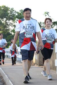 BIB: 7139, 6541
                            <button type="button" onclick="openModal(6396008)" class="btn btn-primary btn-sm float-right btn-popup" data-toggle="modal" data-target=".modal-high-quality">
                        <i class="fas fa-shopping-cart"></i> Add to Cart
                    </button>
                                            <button type="button" onclick="isThisMe(6396008, true)" class="btn btn-success btn-sm float-right btn-popup btn-isme hidden" data-toggle="tooltip" data-placement="bottom" title="นี่คือรูปของคุณใช่ไหม คลิกที่นี่เพื่อเอาเข้าอัลบั้ม">
                        <i class="fas fa-plus"></i> Add to album
                    </button>
                    <button type="button" onclick="isThisMe(6396008, false)" class="btn btn-warning btn-sm float-right btn-popup btn-isnotme hidden">
                        <i class="fas fa-ban"></i> Remove from album
                    </button>