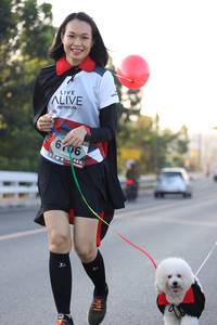 BIB: 6706
                            <button type="button" onclick="openModal(6394392)" class="btn btn-primary btn-sm float-right btn-popup" data-toggle="modal" data-target=".modal-high-quality">
                        <i class="fas fa-shopping-cart"></i> Add to Cart
                    </button>
                                            <button type="button" onclick="isThisMe(6394392, true)" class="btn btn-success btn-sm float-right btn-popup btn-isme hidden" data-toggle="tooltip" data-placement="bottom" title="นี่คือรูปของคุณใช่ไหม คลิกที่นี่เพื่อเอาเข้าอัลบั้ม">
                        <i class="fas fa-plus"></i> Add to album
                    </button>
                    <button type="button" onclick="isThisMe(6394392, false)" class="btn btn-warning btn-sm float-right btn-popup btn-isnotme hidden">
                        <i class="fas fa-ban"></i> Remove from album
                    </button>