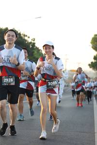 BIB: 2928, 3089, 128
                            <button type="button" onclick="openModal(6386362)" class="btn btn-primary btn-sm float-right btn-popup" data-toggle="modal" data-target=".modal-high-quality">
                        <i class="fas fa-shopping-cart"></i> Add to Cart
                    </button>
                                            <button type="button" onclick="isThisMe(6386362, true)" class="btn btn-success btn-sm float-right btn-popup btn-isme hidden" data-toggle="tooltip" data-placement="bottom" title="นี่คือรูปของคุณใช่ไหม คลิกที่นี่เพื่อเอาเข้าอัลบั้ม">
                        <i class="fas fa-plus"></i> Add to album
                    </button>
                    <button type="button" onclick="isThisMe(6386362, false)" class="btn btn-warning btn-sm float-right btn-popup btn-isnotme hidden">
                        <i class="fas fa-ban"></i> Remove from album
                    </button>