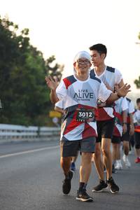 BIB: 3012
                            <button type="button" onclick="openModal(6387207)" class="btn btn-primary btn-sm float-right btn-popup" data-toggle="modal" data-target=".modal-high-quality">
                        <i class="fas fa-shopping-cart"></i> Add to Cart
                    </button>
                                            <button type="button" onclick="isThisMe(6387207, true)" class="btn btn-success btn-sm float-right btn-popup btn-isme hidden" data-toggle="tooltip" data-placement="bottom" title="นี่คือรูปของคุณใช่ไหม คลิกที่นี่เพื่อเอาเข้าอัลบั้ม">
                        <i class="fas fa-plus"></i> Add to album
                    </button>
                    <button type="button" onclick="isThisMe(6387207, false)" class="btn btn-warning btn-sm float-right btn-popup btn-isnotme hidden">
                        <i class="fas fa-ban"></i> Remove from album
                    </button>