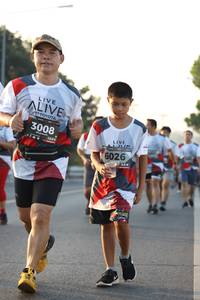 BIB: 3008, 6026
                            <button type="button" onclick="openModal(6388363)" class="btn btn-primary btn-sm float-right btn-popup" data-toggle="modal" data-target=".modal-high-quality">
                        <i class="fas fa-shopping-cart"></i> Add to Cart
                    </button>
                                            <button type="button" onclick="isThisMe(6388363, true)" class="btn btn-success btn-sm float-right btn-popup btn-isme hidden" data-toggle="tooltip" data-placement="bottom" title="นี่คือรูปของคุณใช่ไหม คลิกที่นี่เพื่อเอาเข้าอัลบั้ม">
                        <i class="fas fa-plus"></i> Add to album
                    </button>
                    <button type="button" onclick="isThisMe(6388363, false)" class="btn btn-warning btn-sm float-right btn-popup btn-isnotme hidden">
                        <i class="fas fa-ban"></i> Remove from album
                    </button>