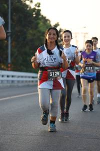 BIB: 3112, 3129
                            <button type="button" onclick="openModal(6386849)" class="btn btn-primary btn-sm float-right btn-popup" data-toggle="modal" data-target=".modal-high-quality">
                        <i class="fas fa-shopping-cart"></i> Add to Cart
                    </button>
                                            <button type="button" onclick="isThisMe(6386849, true)" class="btn btn-success btn-sm float-right btn-popup btn-isme hidden" data-toggle="tooltip" data-placement="bottom" title="นี่คือรูปของคุณใช่ไหม คลิกที่นี่เพื่อเอาเข้าอัลบั้ม">
                        <i class="fas fa-plus"></i> Add to album
                    </button>
                    <button type="button" onclick="isThisMe(6386849, false)" class="btn btn-warning btn-sm float-right btn-popup btn-isnotme hidden">
                        <i class="fas fa-ban"></i> Remove from album
                    </button>