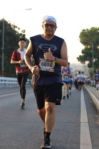 BIB: 6016
                            <button type="button" onclick="openModal(6386841)" class="btn btn-primary btn-sm float-right btn-popup" data-toggle="modal" data-target=".modal-high-quality">
                        <i class="fas fa-shopping-cart"></i> Add to Cart
                    </button>
                                            <button type="button" onclick="isThisMe(6386841, true)" class="btn btn-success btn-sm float-right btn-popup btn-isme hidden" data-toggle="tooltip" data-placement="bottom" title="นี่คือรูปของคุณใช่ไหม คลิกที่นี่เพื่อเอาเข้าอัลบั้ม">
                        <i class="fas fa-plus"></i> Add to album
                    </button>
                    <button type="button" onclick="isThisMe(6386841, false)" class="btn btn-warning btn-sm float-right btn-popup btn-isnotme hidden">
                        <i class="fas fa-ban"></i> Remove from album
                    </button>